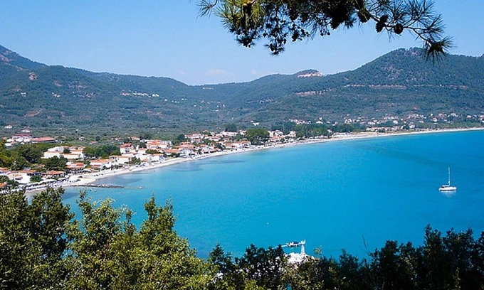 Chrisi Ammoudia Apartment | Sea View Maisonette Apartment with A/C, only 300 Meters from the Beach !