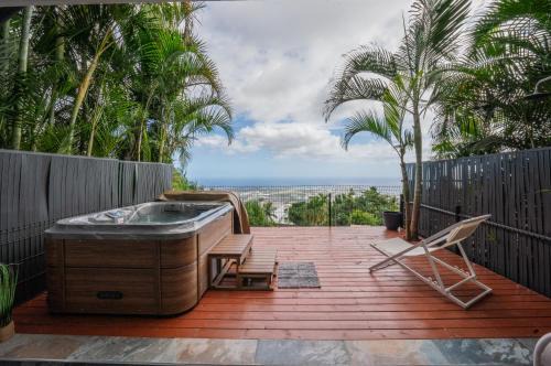 La Possession Apartment | Sea View & Spa