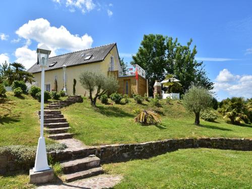 Quineville House | Sea View Stay in Quinéville