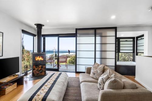 Separation Creek Apartment | Sea Zen