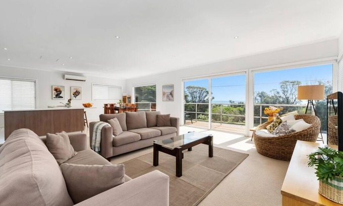 Seaford House | Seaford Beach Bay View