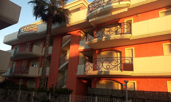 Martinsicuro Apartment | Seafront and Mountain View Penthouse