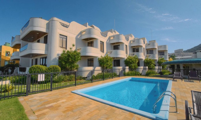 Bombas Apartment | SEAFRONT TRIPLEX WITH POOL - 4 BEDROOMS