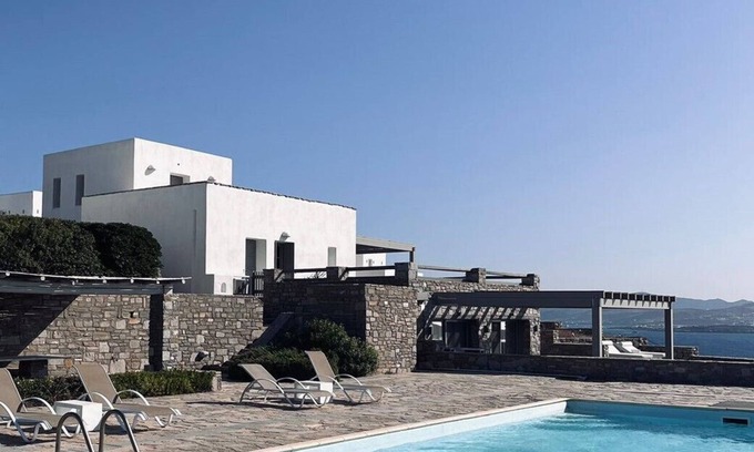 Paros Villa | Seafront Villa 190sq.m | Private & Shared Pool | Endless blue