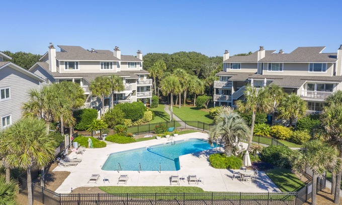 Isle of Palms Villa | Seagrove Villa 5B - Oceanside Villa in the Trees!
