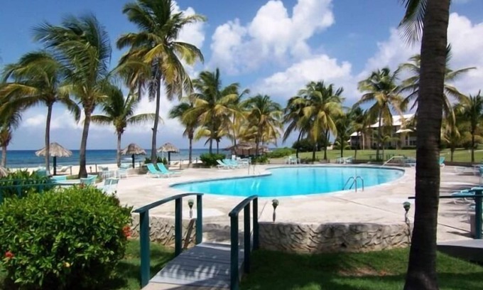 Estate Salt River Condo | SEASIDE CONDO AT LOVELY, SERENE, UNCROWDED GENTLE WINDS - IDYLLIC GETAWAY