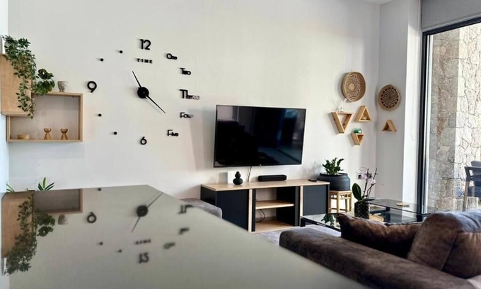 Papastavraiika Apartment | Seaside one bedroom apartment in beautiful Porto Cheli
