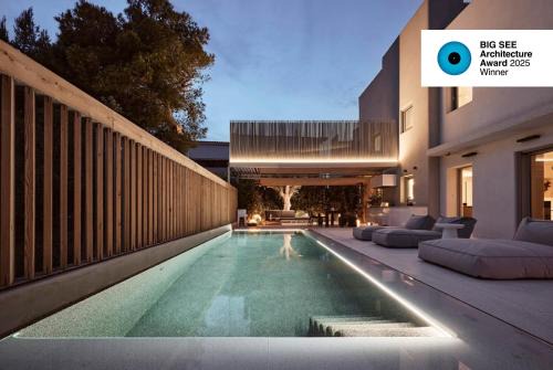 Rafina-Pikermi Villa | Seaside Pool Villa