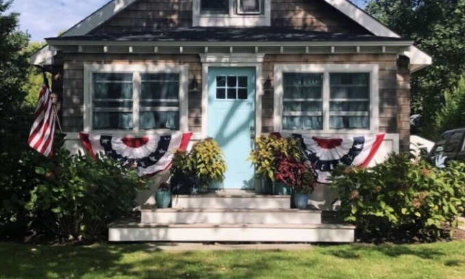 Pipes Cove House | Seaside seclusion, salt water sanctuary!