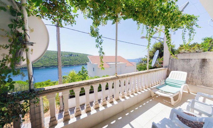 Bigovo Apartment | Seaside Serenity Bigova Studio Stay