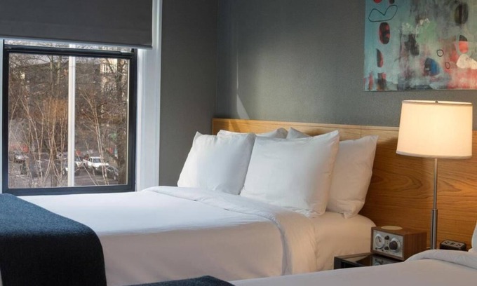 Belltown Hotel | Seattle Heartbeat - Enjoy Shops, Bars, & Sculptures | 3 Units
