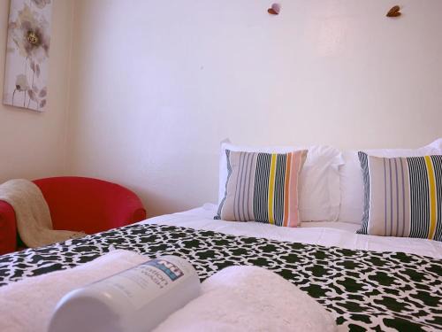 Eastlake House | Seattle Urban Village- private room