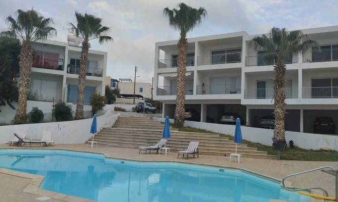 Peyia Town Apartment | Seaview Apartment with Pool