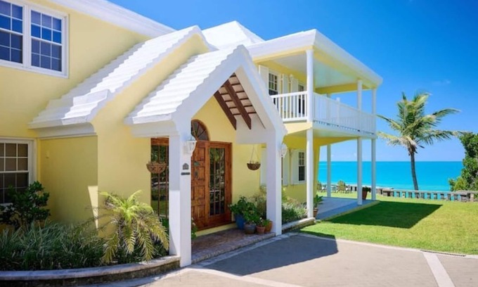Sandys House | SeaView Bermuda