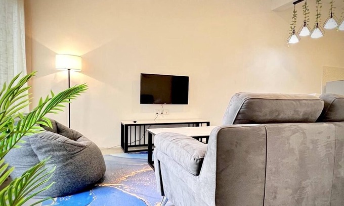 Kuah Apartment | Seaview Cube ll w/Rooftop Pool