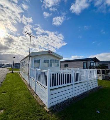 Swalecliffe House | Seaview Holiday Rentals - Bluewater