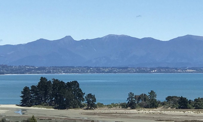 Britannia Heights House | Seaview Nelson Home Kalimna