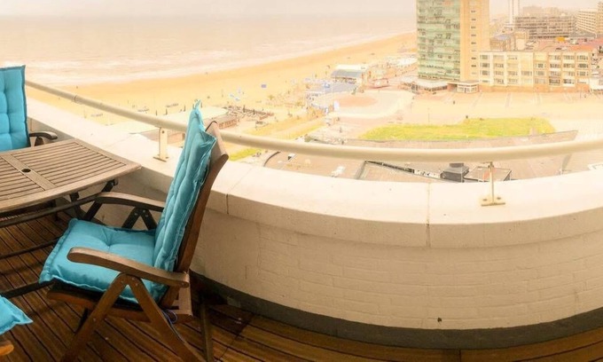 Zandvoort Apartment | Seaview Seinpost Family Residence (4 pers)