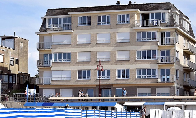 De Haan Apartment | Seaview Stay w/Parking