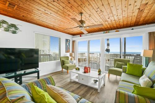 West Panama City Beach House | Seaward Townhome Rentals by Panhandle Getaways