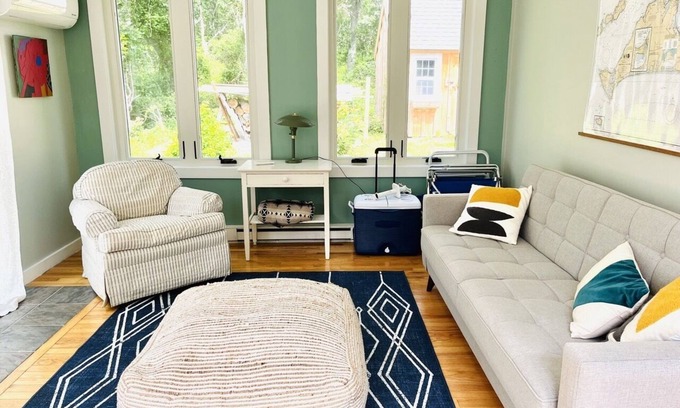 Aquinnah House | Secluded Aquinnah Cottage