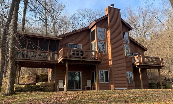 The Galena Territory House | Secluded home nestled in the trees, WIFI