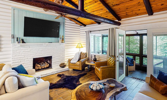 Bryson City House | Secluded home with private hot tub, foosball, 2 fireplaces, grill, & cornhole