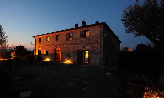 Ville di Corsano Villa | Secluded luxury villa in spectacular Sienese countryside
