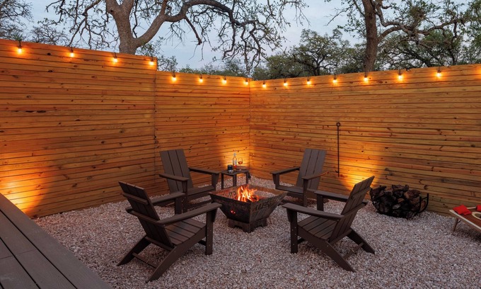 Wimberley Villa | Secluded Luxury Couples cabin Sauna Pool