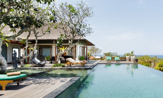 Pecatu Villa | Secluded Oasis in Bali with 7 Bedrooms,2244