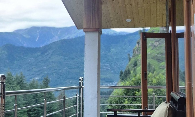 Manali Other | Secluded Retreat By A Trout Stream