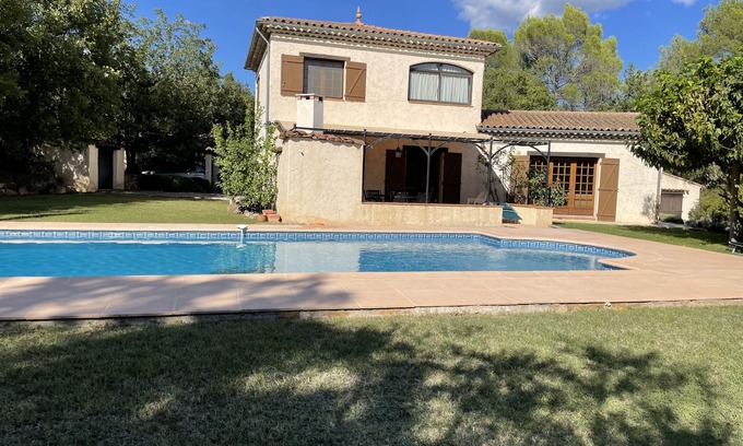 Flayosc Villa | Secluded Villa With Private Salt Water Pool. Air Conditioning