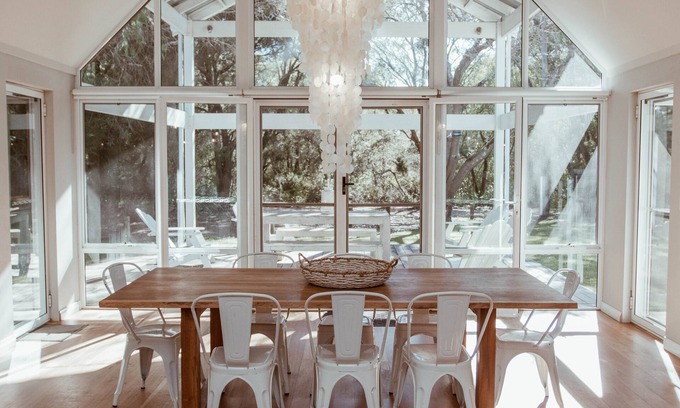 Broadwater House | Seclusion on the Bay