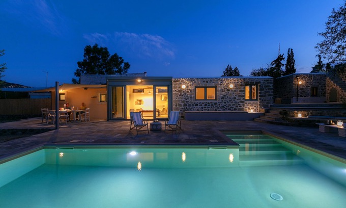 Aegina Cottage | Secret Garden Cottage - Serene & Private