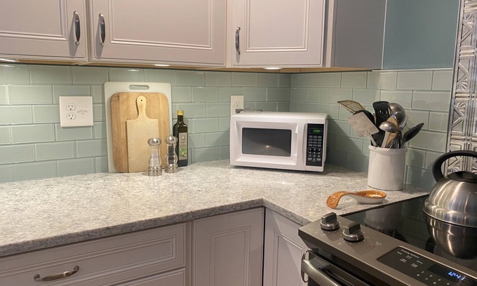 Saratoga Springs Apartment | See what our guests are saying.
