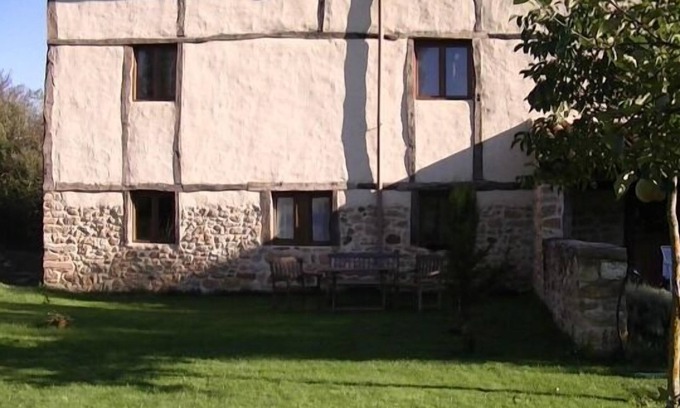 Roscales de la Pena Cottage | Self catering La Cuadra de la Tila for 2 or 4 people