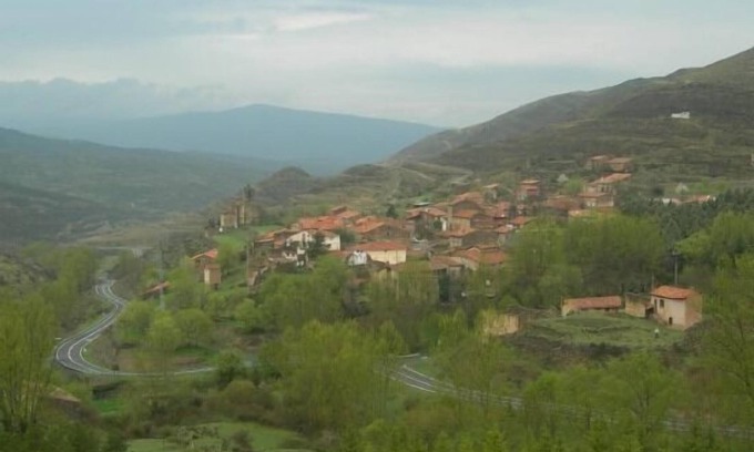 Navalsaz Cottage | Self catering cottage La Colmena for 6 people