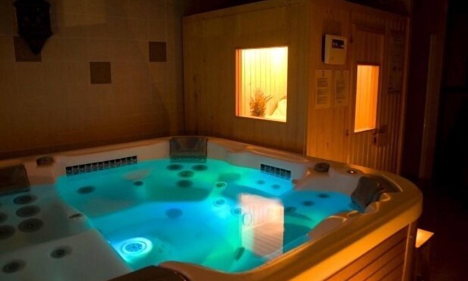 Braojos Cottage | Self catering La Erilla for 29 people
