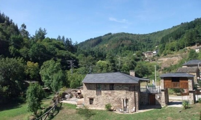 Taramundi Cottage | Self catering TAReira for 2 people