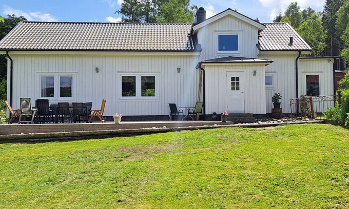 Veddige House | Semesterhus Grimmared