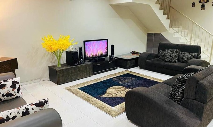 Seremban House | Semi -D Homestay Seremban 2