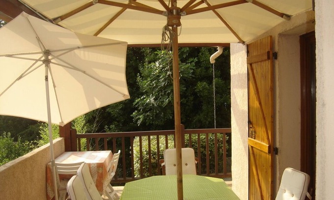 Villeneuve Loubet Beach House | Semi-detached house in residence