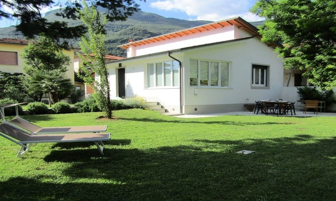 Camaiore House | Semi-detached house with beautiful private garden located in Camaiore !