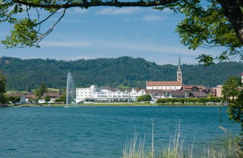 Unterageri Hotel | SeminarHotel am Ägerisee