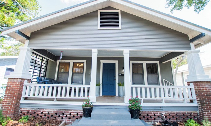 Seminole Heights House | Seminole Heights Tampa 2/2 Pool Home