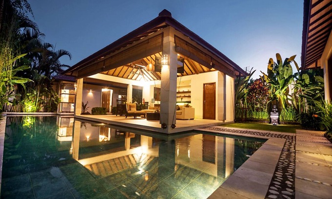 North Legian Villa | SEMINYAK, Great Value, 7 Bdr, New, Close To Beach