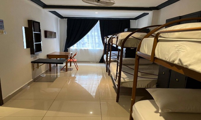Chinatown Hotel | Senja Hostel Chinatown