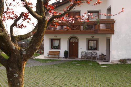 Sottomonte Bed & Breakfast | Sentiero Valinis