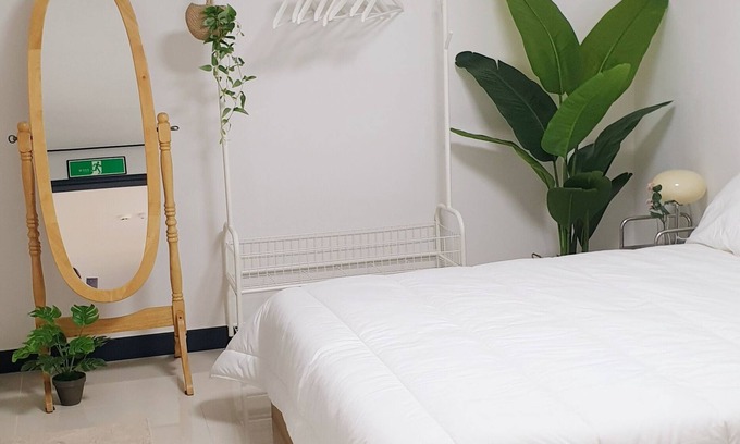 Sajik-dong Apartment | Seoul's center/Independent Station Walk 5 minutes/Jong-ro/Gangnam/Free park