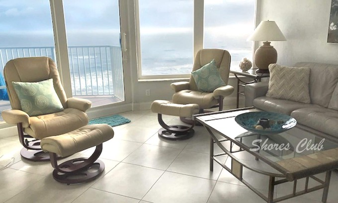 Daytona Beach Shores Condo | Sept/Oct the Best @ 1102 Shores Club! Pool/NO-DRIVE Bch/Grills/Picklebll/BsktBl